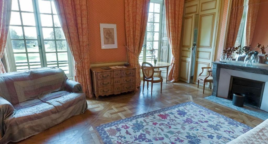 Chateau Du Marechal De Saxe Yerres الغرفة الصورة